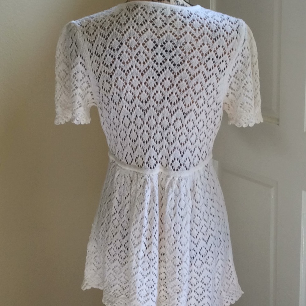 Beautiful Tunic - Picture 2 of 2